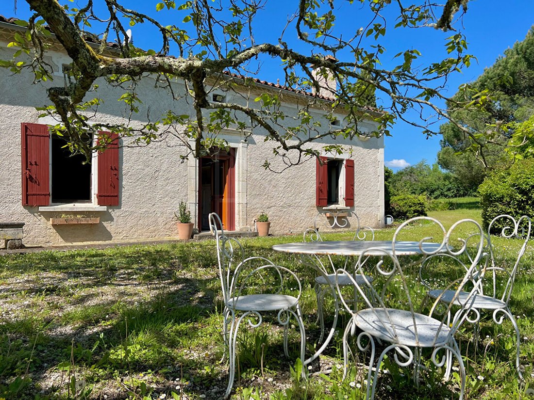 Villa in Saint-Andre-de-Double, Nouvelle-Aquitaine, France 2 - 15613760