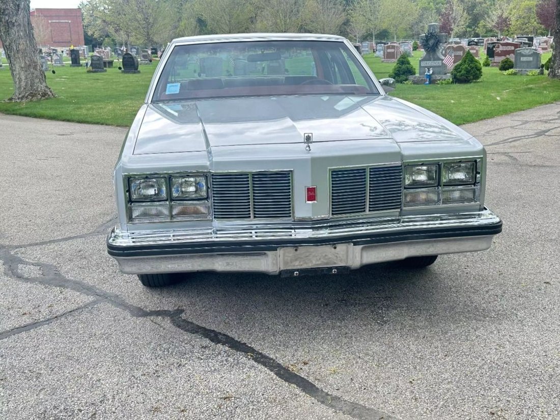 1977 Oldsmobile Delta 88 in Charlton, MA, United States 3 - 15610342
