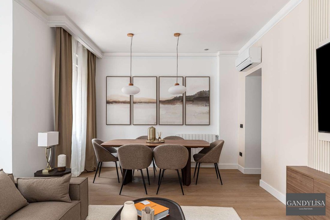 Apartment in Barrio Salamanca, Community of Madrid, Spain 4 - 15549672