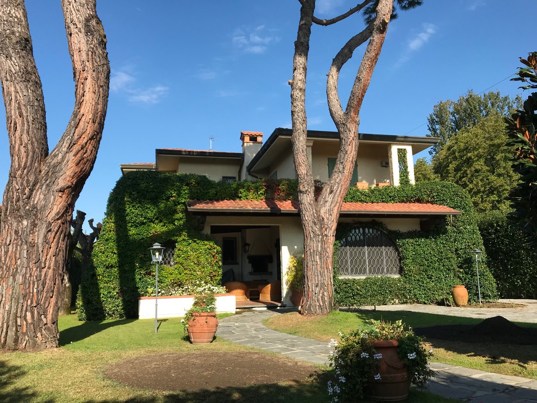 Villa in Center, Forte dei Marmi, Tuscany 4 - 15612801