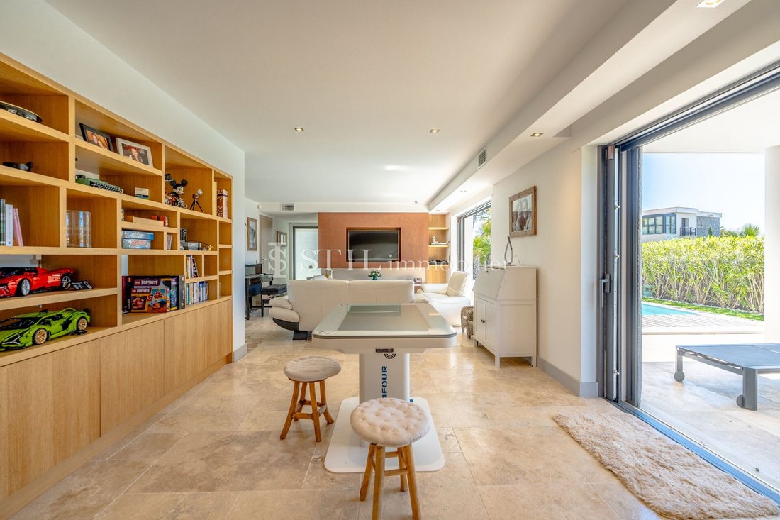 Villa in Ville-Les Saquedes-Le Bouillonnet, Sainte-Maxime, France 3 - 15613131