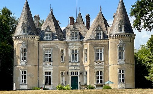 Castle in Rennes, Brittany, France 1