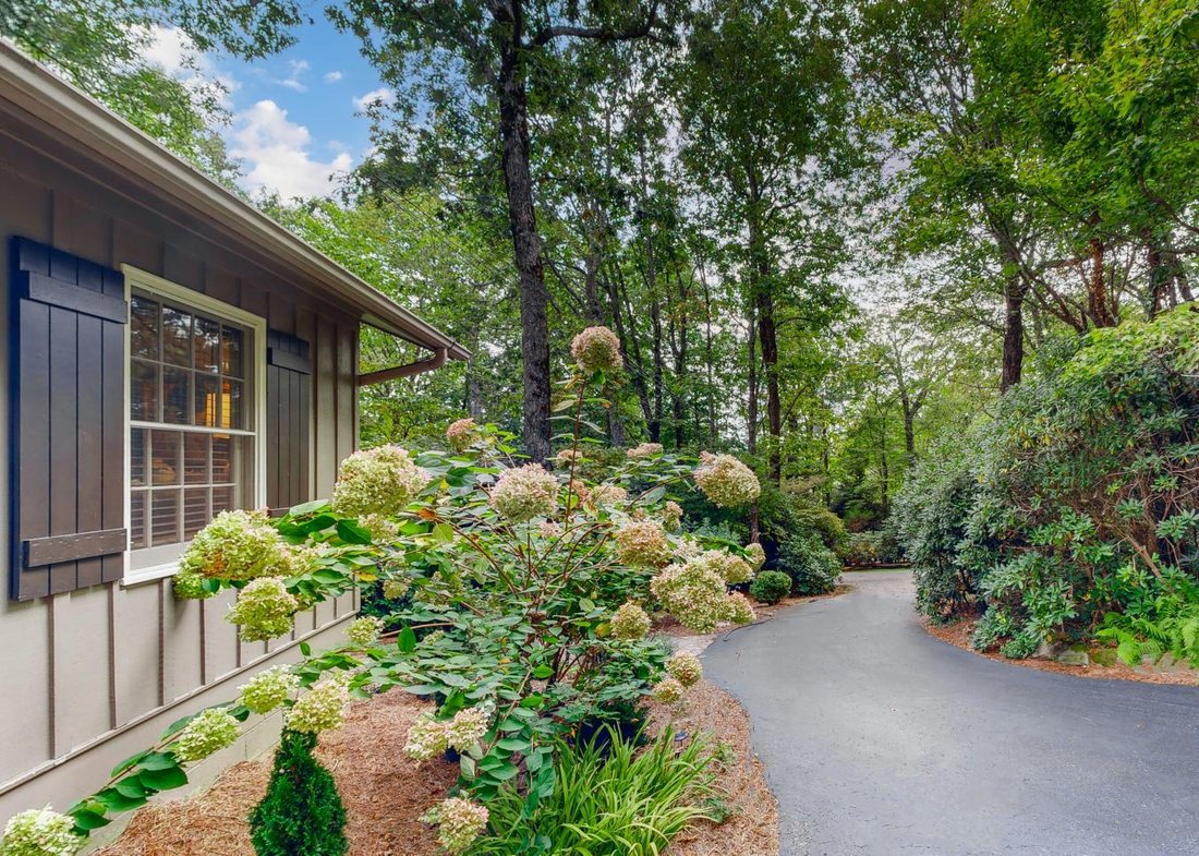 House in Highlands, North Carolina, United States 4 - 15617015