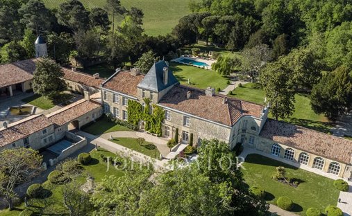 House in Bordeaux, Nouvelle-Aquitaine, France 1