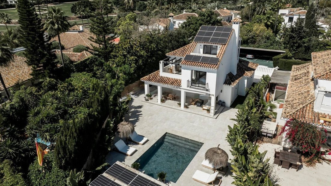 Villa in Puerto Banus, Marbella, Spain 1 - 15607826