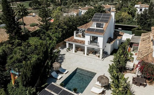 Villa in Puerto Banus, Marbella, Spain 1