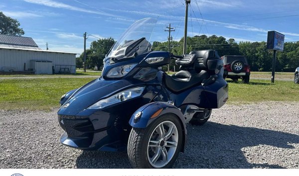 2010 Can-Am Spyder RT (15593556)