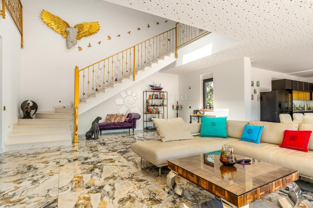 House in Buje, Istria County, Croatia 1 - 15613955