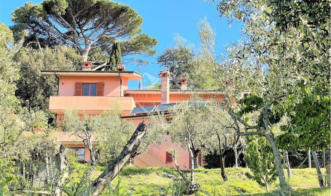 Villa in Fosdinovo, Tuscany, Italy 3 - 15608375