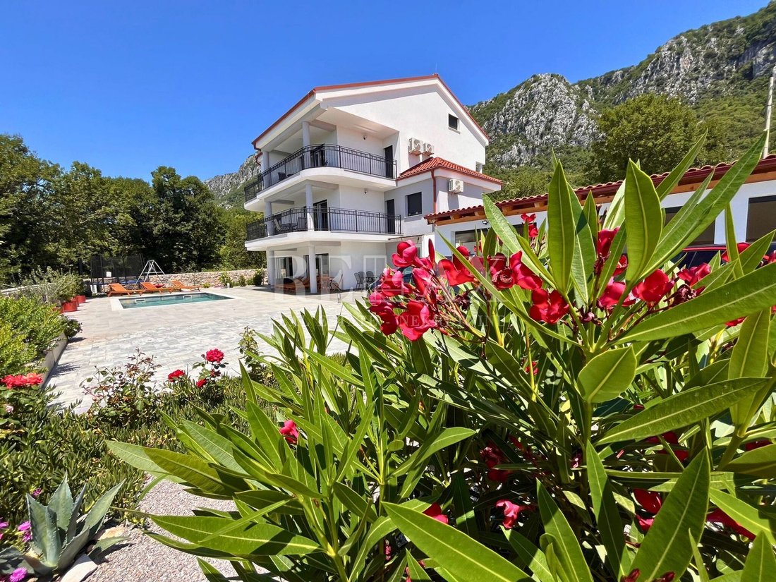 Wohnung in Vinodolska opcina, Primorje-Gorski, Kroatien 2 - 14711418