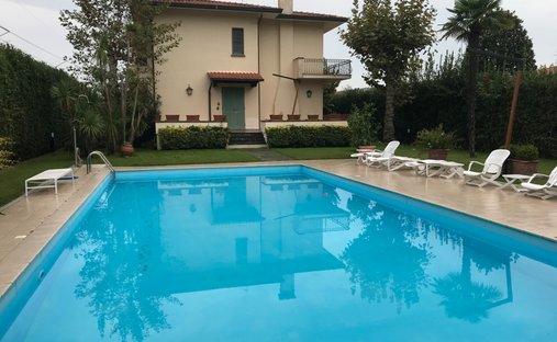 Villa in Center, Forte dei Marmi, Tuscany 1