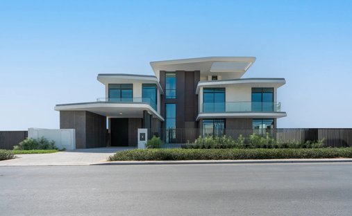 Villa in Dubai, Dubai, United Arab Emirates 1