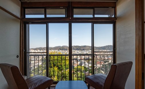 House in Zushi, Kanagawa, Japan 1