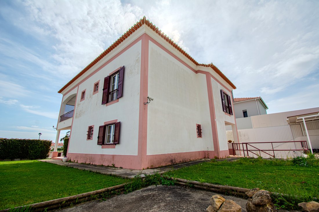 Villa in Santo Isidoro, Lisbon, Portugal 2 - 15617652