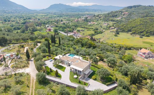 Villa en Corfou, Peloponnese, Western Greece and the Ionian, Grèce 1