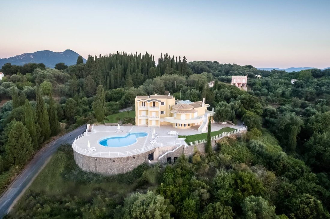 Villa in Northern Corfu, Peloponnese, Western Greece and the Ionian, Greece 2 - 15617719