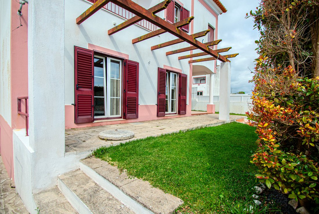 Villa in Santo Isidoro, Lisbon, Portugal 3 - 15617652