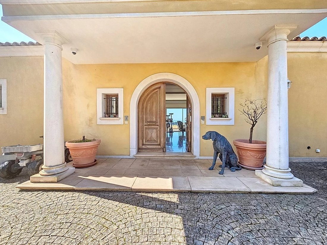 Estate in Val Fleuri-Montaleigne, Cagnes-sur-Mer, France 3 - 15617879
