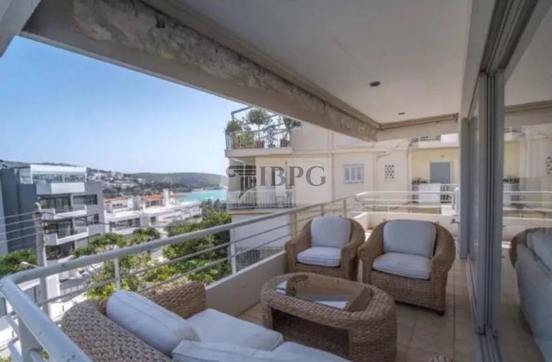 Apartment in Vouliagmeni, Attica, Greece 1 - 15617848