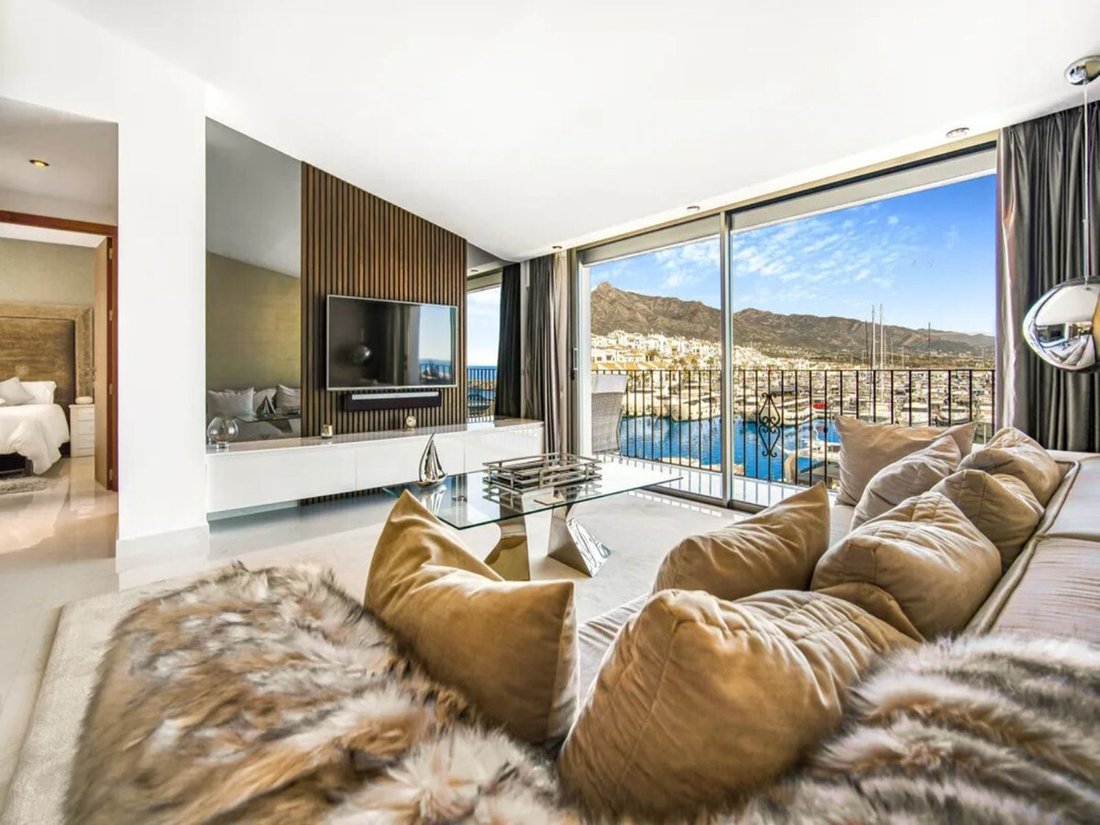 Penthouse in Puerto Banus, Marbella, Spain 2 - 15589426
