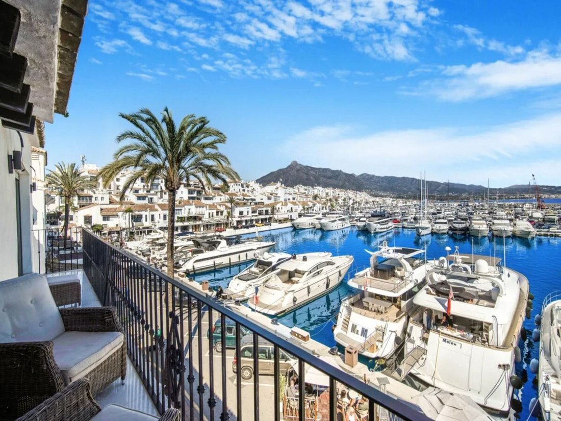 Penthouse in Puerto Banus, Marbella, Spain 4 - 15589426