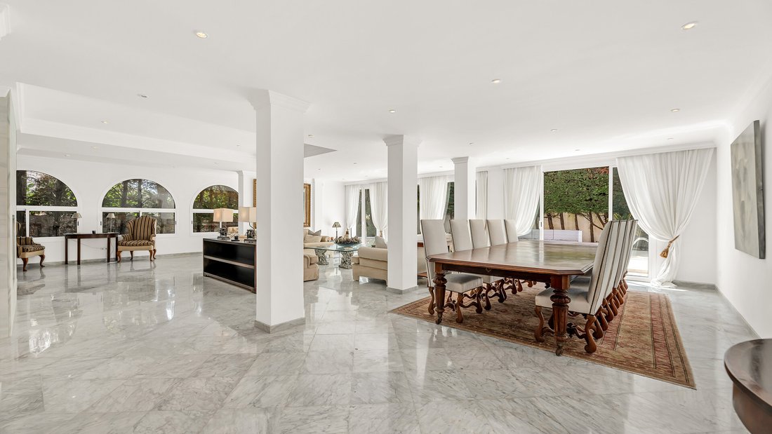 Villa in Marbella, Andalusia, Spain 5 - 15619730