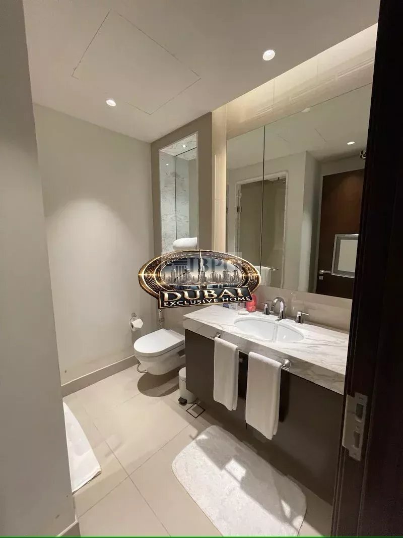 Apartment in Downtown Dubai, Dubai, United Arab Emirates 2 - 15618813