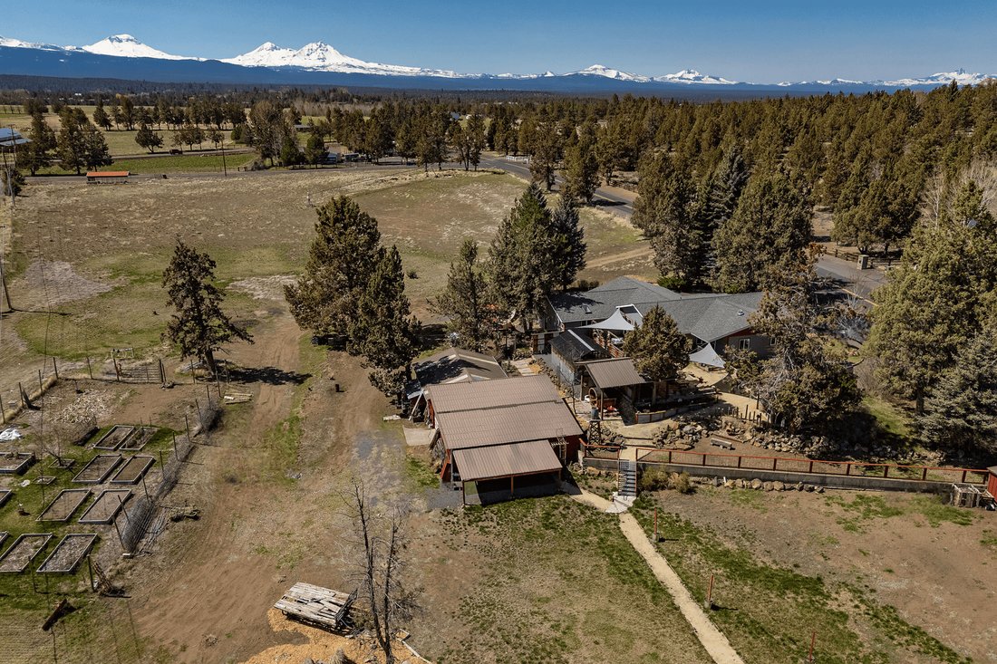 House in Bend, Oregon, United States 2 - 15618608