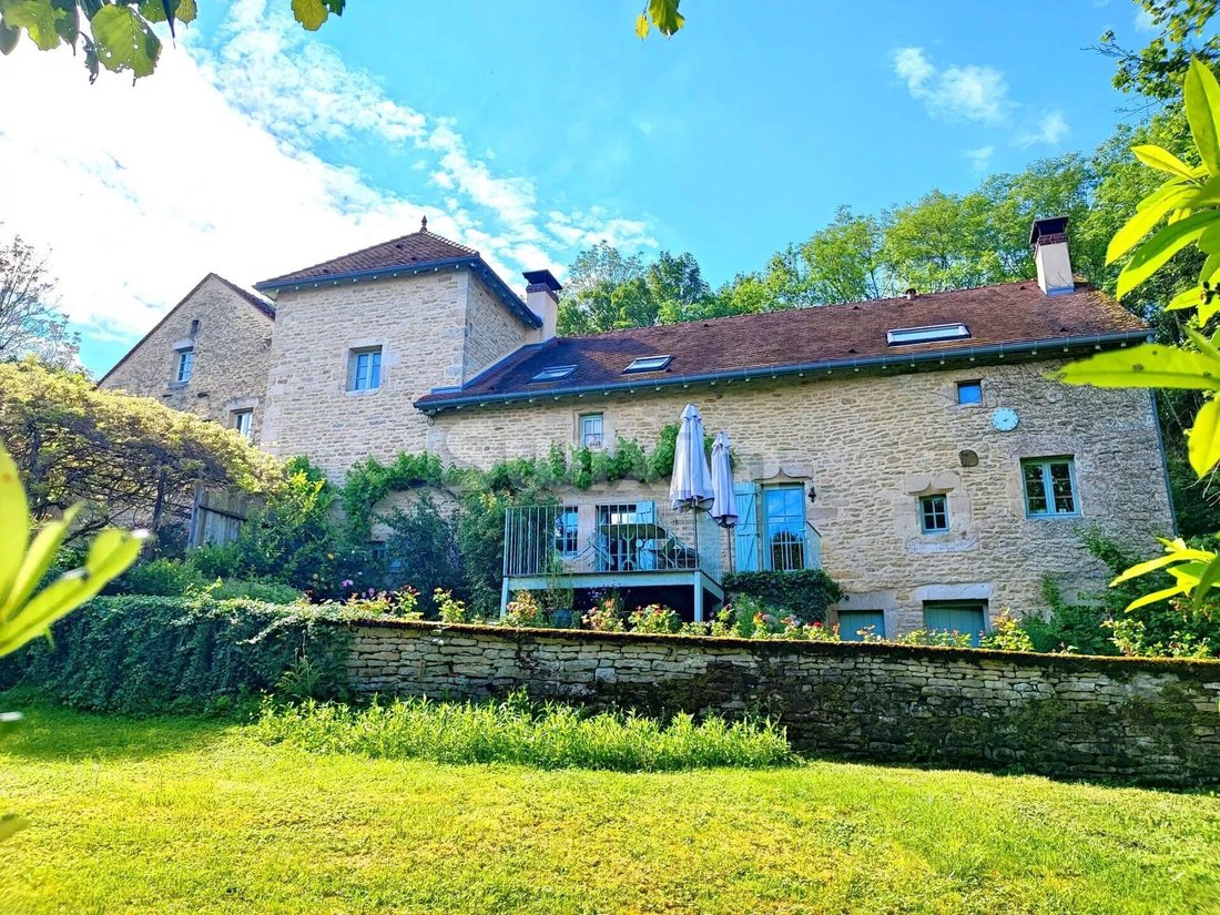 Montoillot, Bourgogne – Franche-Comté, France 1 - 14388701