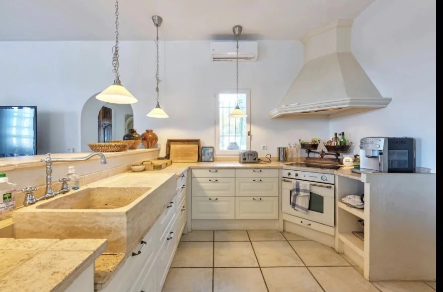 Villa in Mougins, Provence-Alpes-Côte d'Azur, France 5 - 15618687
