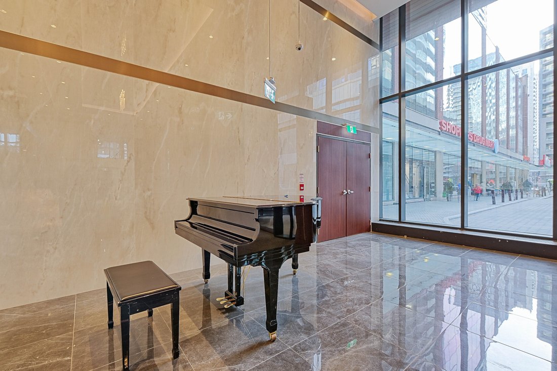 Condo in Toronto, Ontario, Canada 5 - 15620650