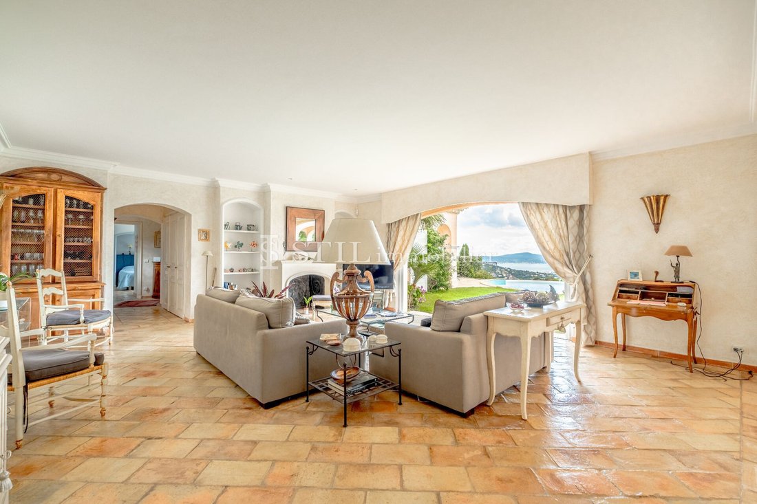 Villa in Ville-Les Saquedes-Le Bouillonnet, Sainte-Maxime, France 4 - 15618916