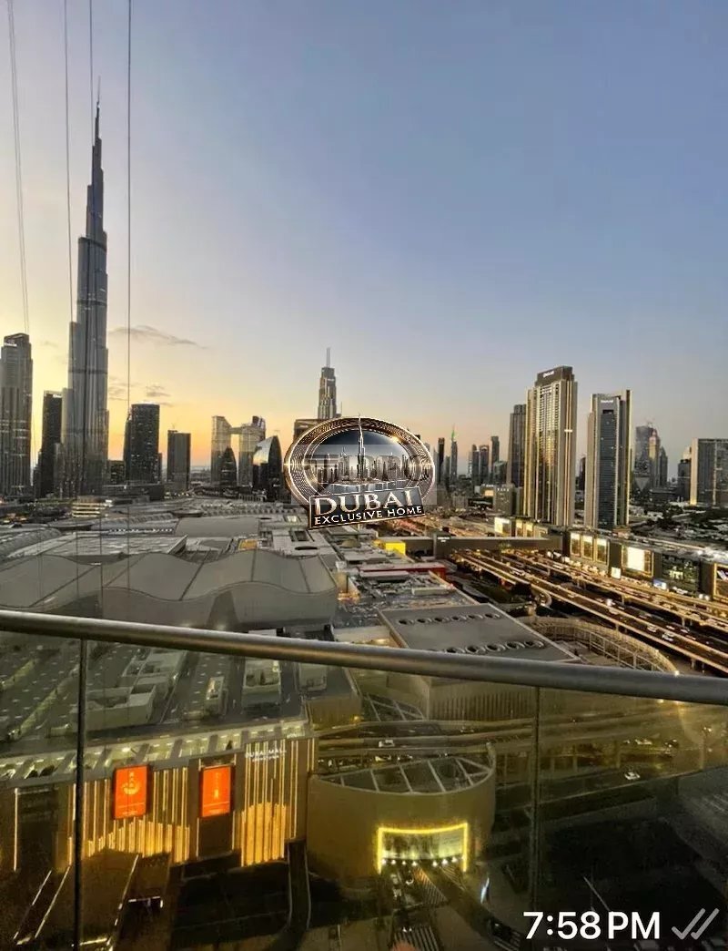 Apartment in Downtown Dubai, Dubai, United Arab Emirates 1 - 15618813