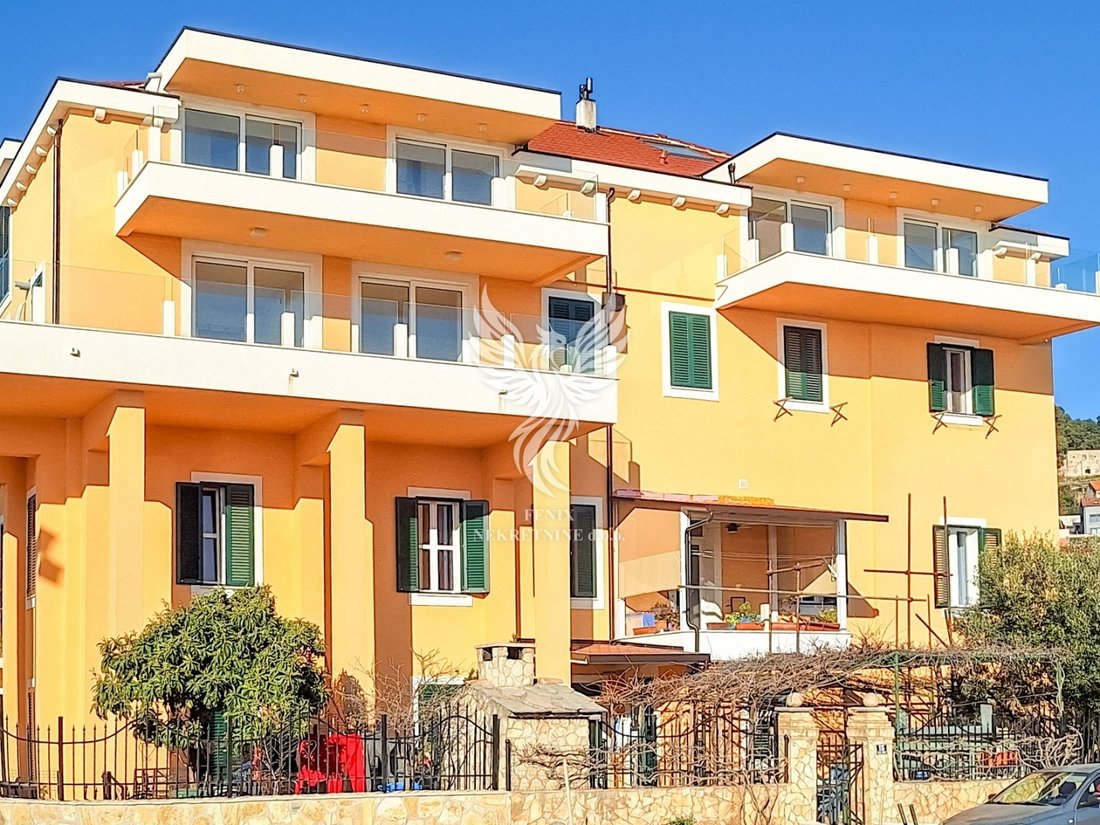 Apartment in Gradska cetvrt Grada, Sibenik, Sibenik-Knin County 1 - 15619133