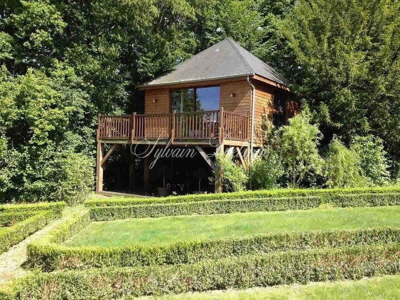 Whispers of the Loire: A Secluded Manor & Hidden Forest Retreat in Amboise