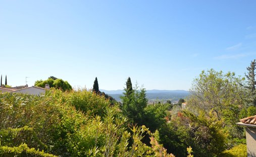 House in Grand Sud- Aix la Duranne, Aix-en-Provence, France 1