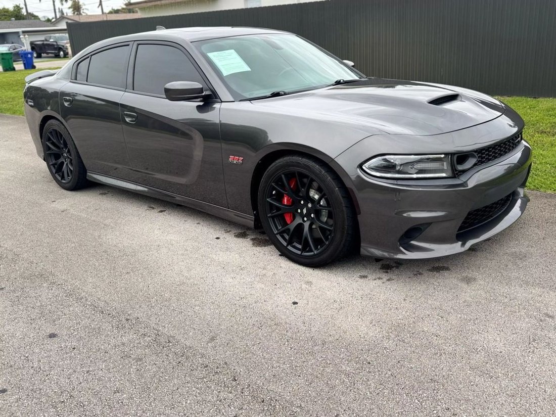 Sedan in West Park, FL, United States 1 - 15621779