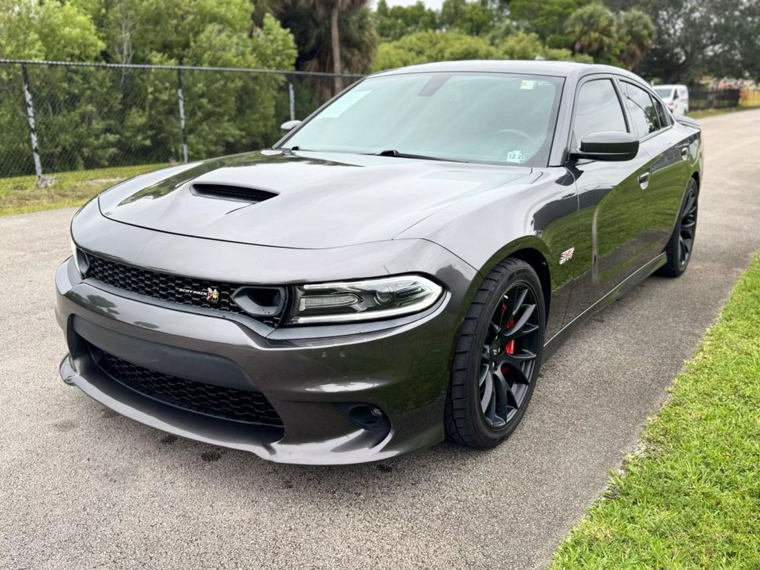 Sedan in West Park, FL, United States 4 - 15621779