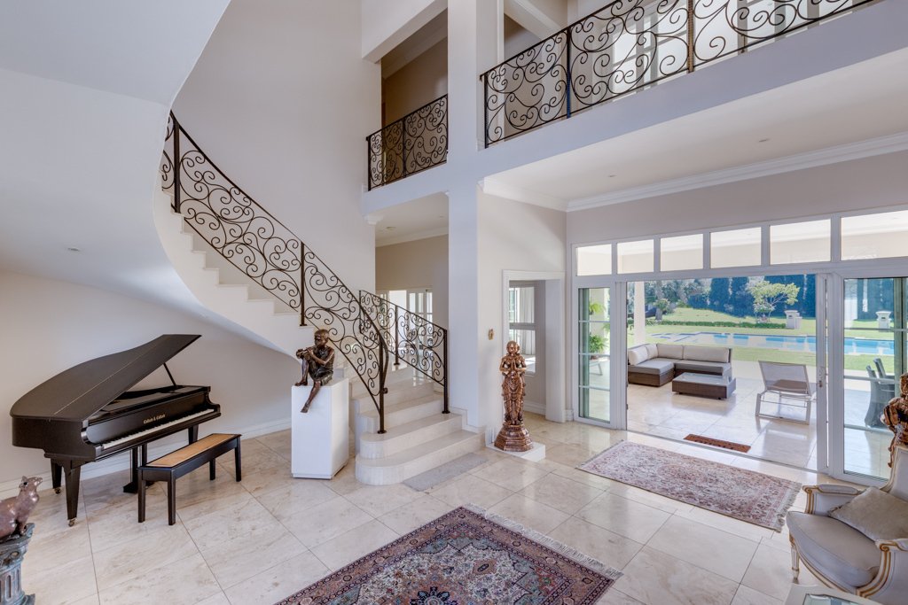 An Expansive Georgian Masterpiece In Johannesburg, Gauteng, South