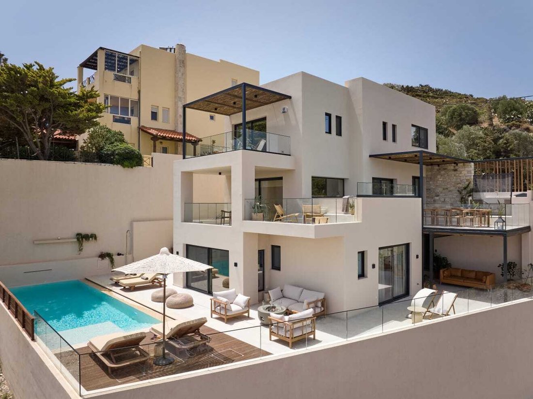 Villa in Community of Achlada, Gazi, Greece 2 - 15622774