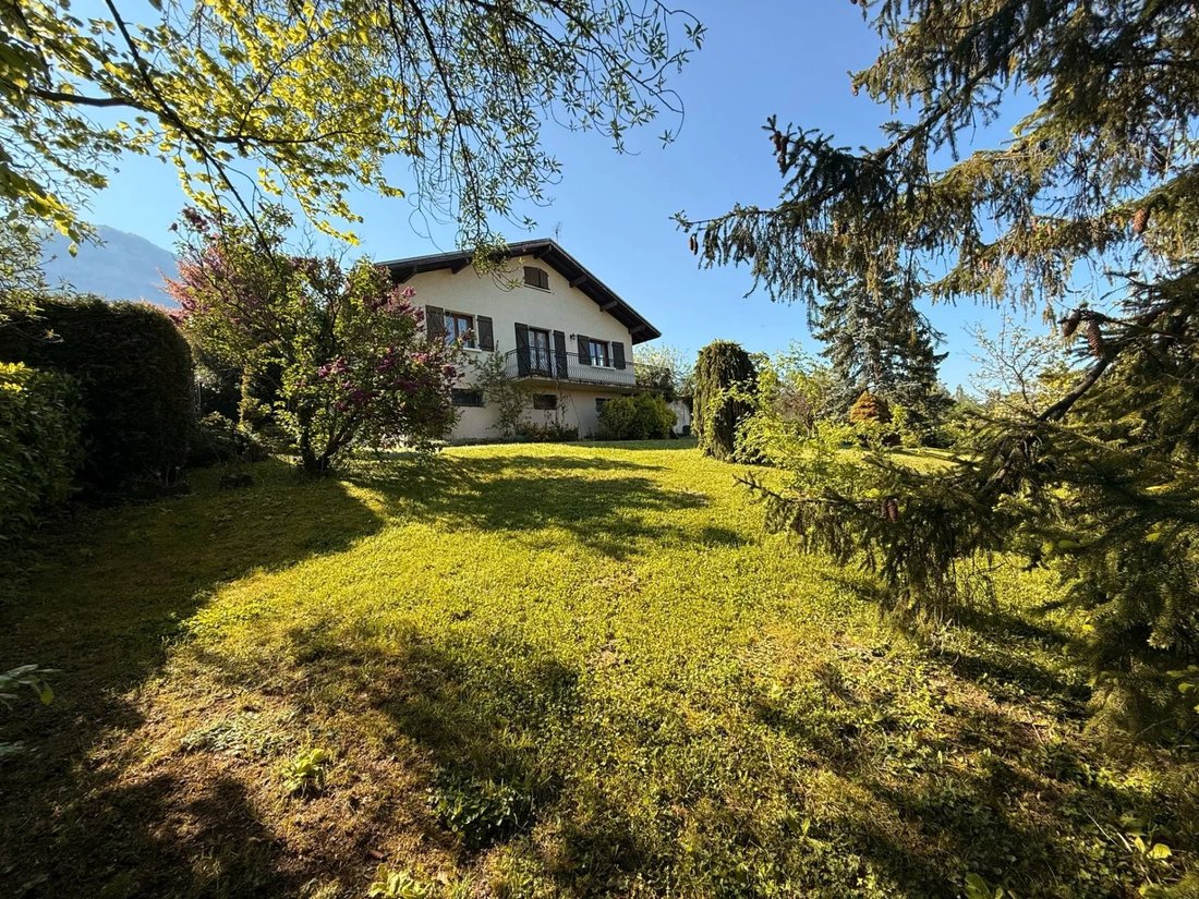 House in Bossey, Auvergne-Rhône-Alpes, France 1 - 15622489