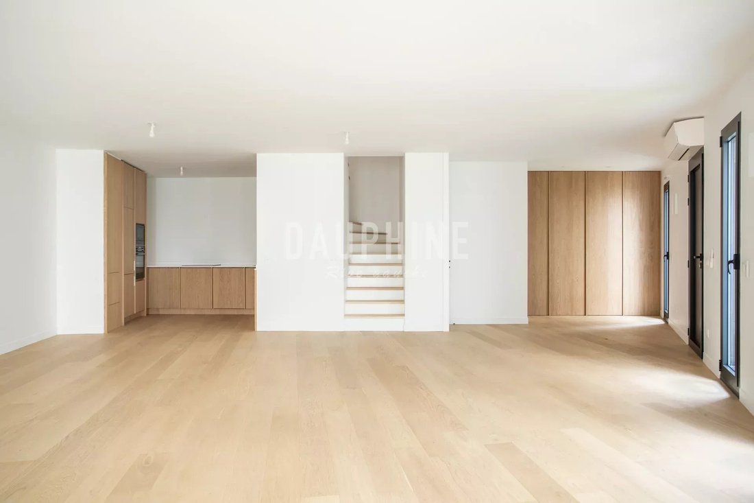 House in Buttes Aux Cailles-Glacière, Paris 13e Arrondissement, Paris 5 - 15622485