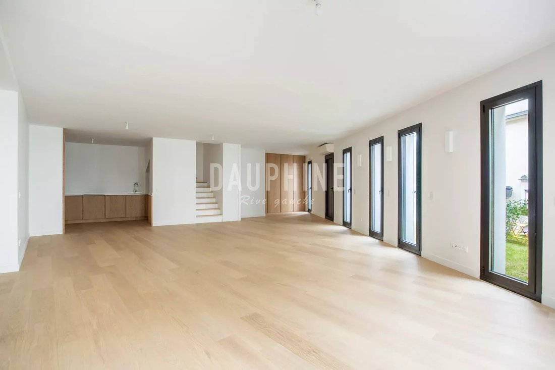 House in Buttes Aux Cailles-Glacière, Paris 13e Arrondissement, Paris 3 - 15622485
