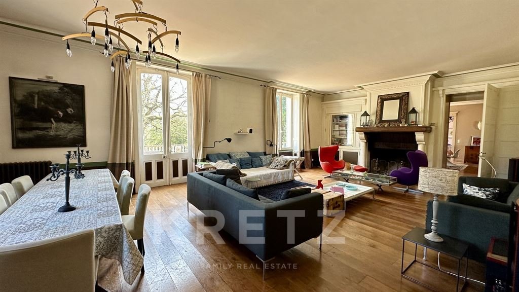Whispers of the Loire: A Timeless 18th-Century Château’s Embrace