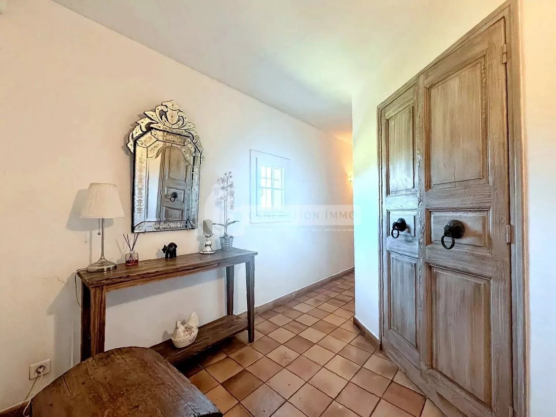 Country House in Arles, Provence-Alpes-Côte d'Azur, France 5 - 15540837