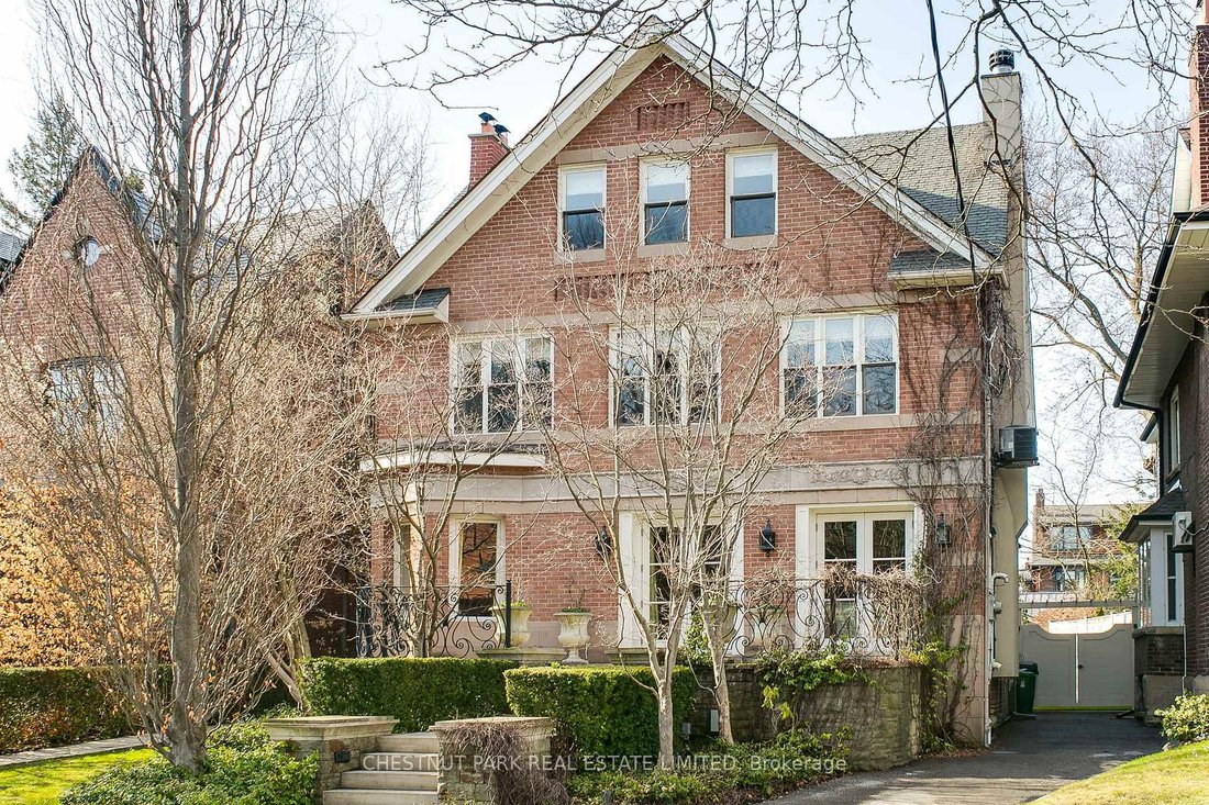 House in Toronto, Ontario, Canada 1 - 15527272