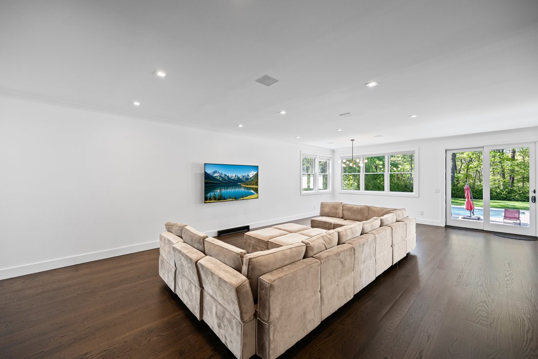 House in Jamesport, New York, United States 5 - 15623379