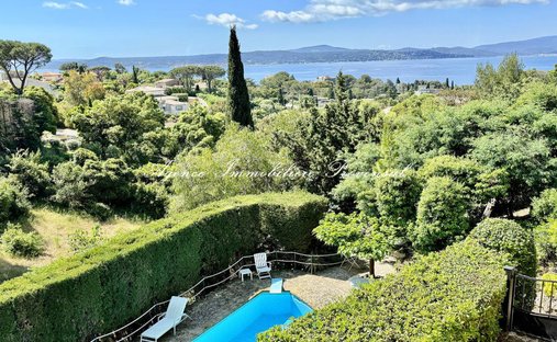 Villa in Ville-Les Saquedes-Le Bouillonnet, Sainte-Maxime, France 1