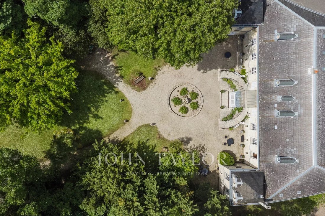 House in Grand Parc-Chartrons-Paul Doumer, Bordeaux, France 3 - 15625263