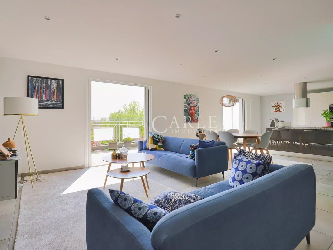 Apartment in Genas, Auvergne-Rhône-Alpes, France 1 - 15483603
